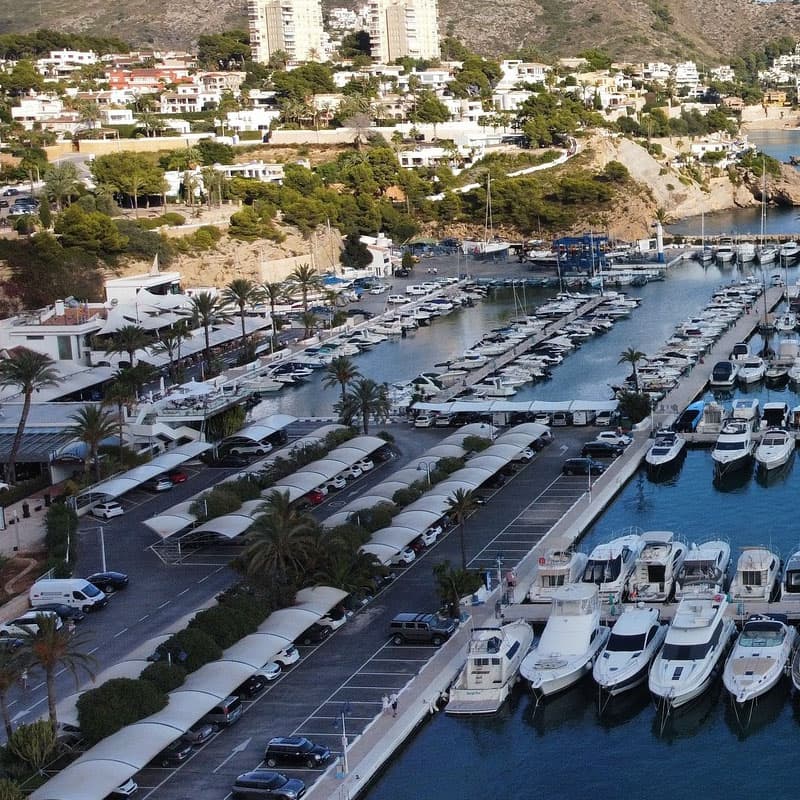 Appartements à Moraira sur la marina