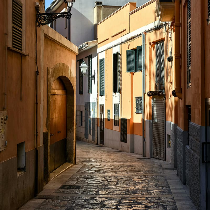 Petite rue de Majorque